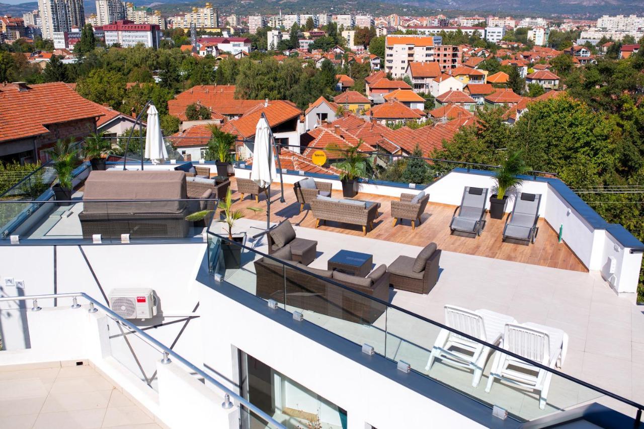 Garni Hotel Apel Apartments Ni Buitenkant foto