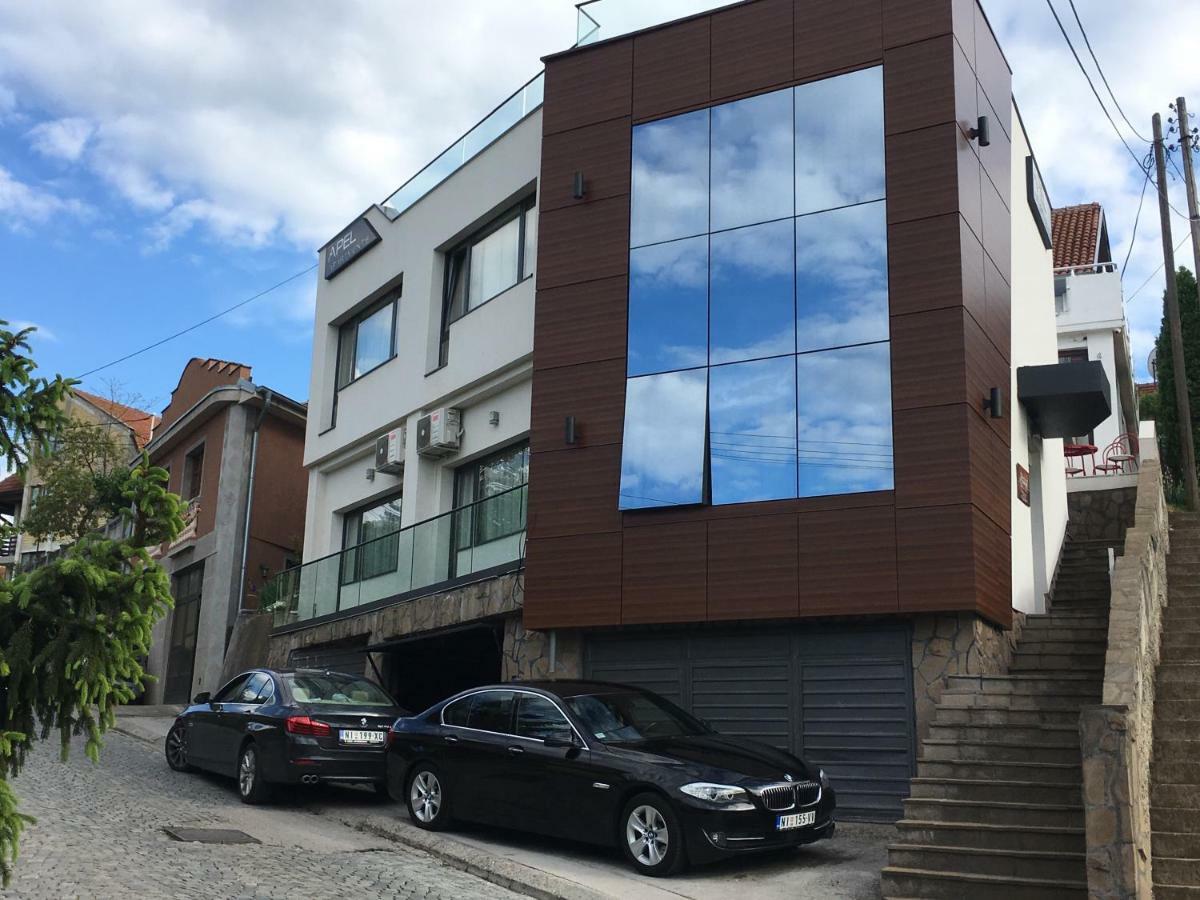Garni Hotel Apel Apartments Ni Buitenkant foto